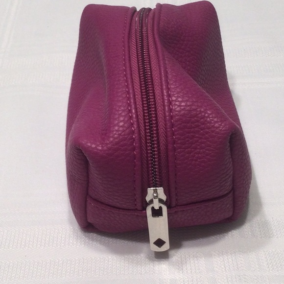 jewell by thirty-one Makeup Bag Zippered - Picture 3 of 5